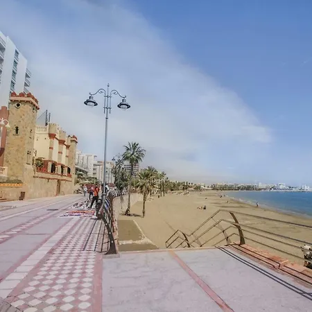 Fantanstico Apartamento Sobre El Mar Benalmádena Exterior photo