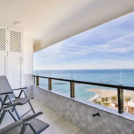 Fantanstico Apartamento Sobre El Mar Benalmádena Exterior photo